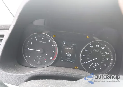 2018 Hyundai Elantra Value Edition из США, поврежденный, VIN 5NPD84LF5JH364694